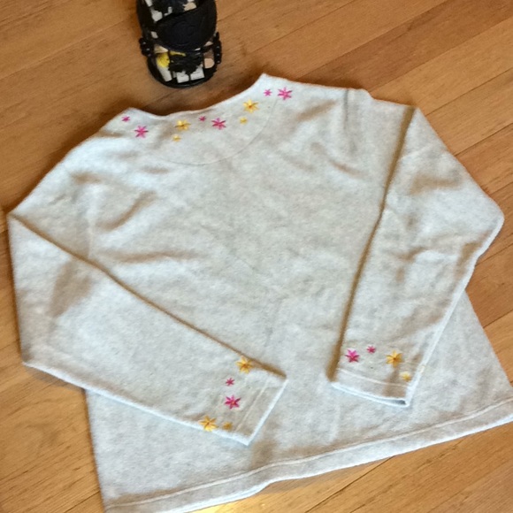 Westbound embroidered fleece top or jacket. - Picture 9 of 9